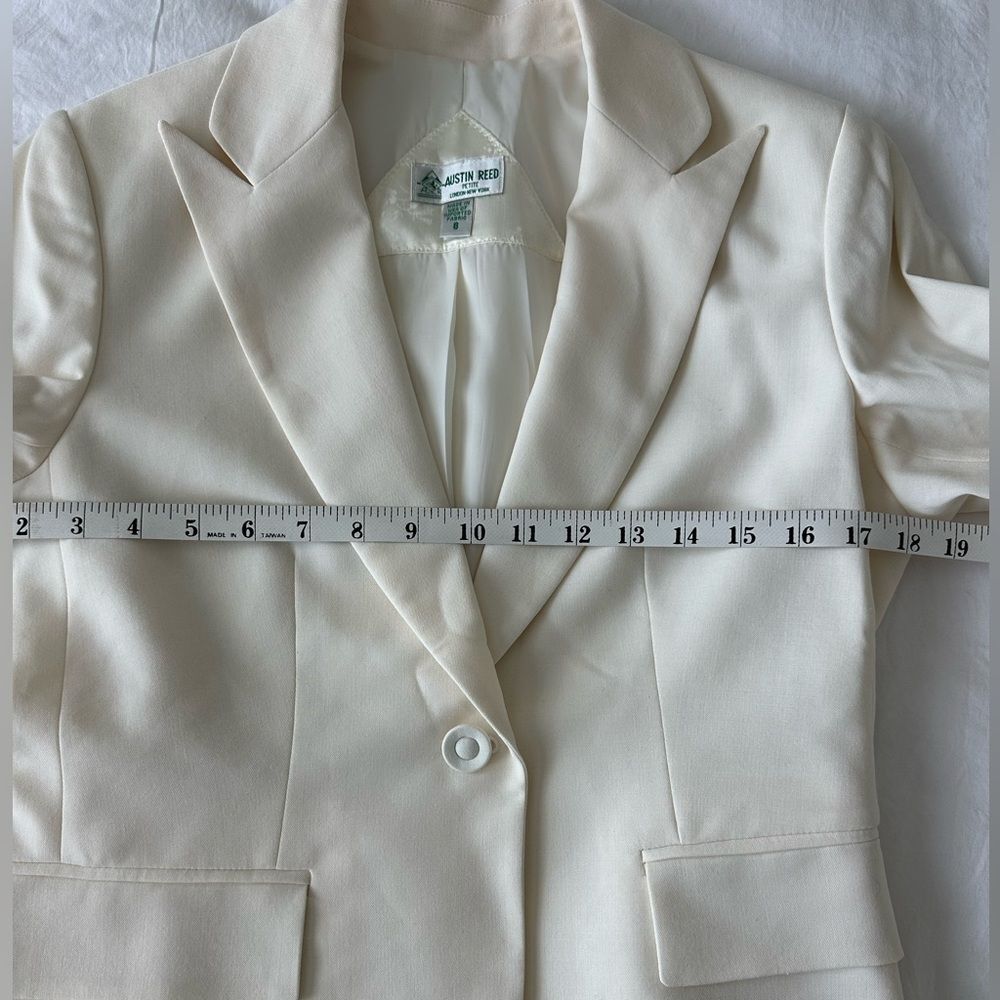 Austin Reed Cream Blazer Wool Blend Single Button Jacket Sz 8 P - Picture 7 of 8